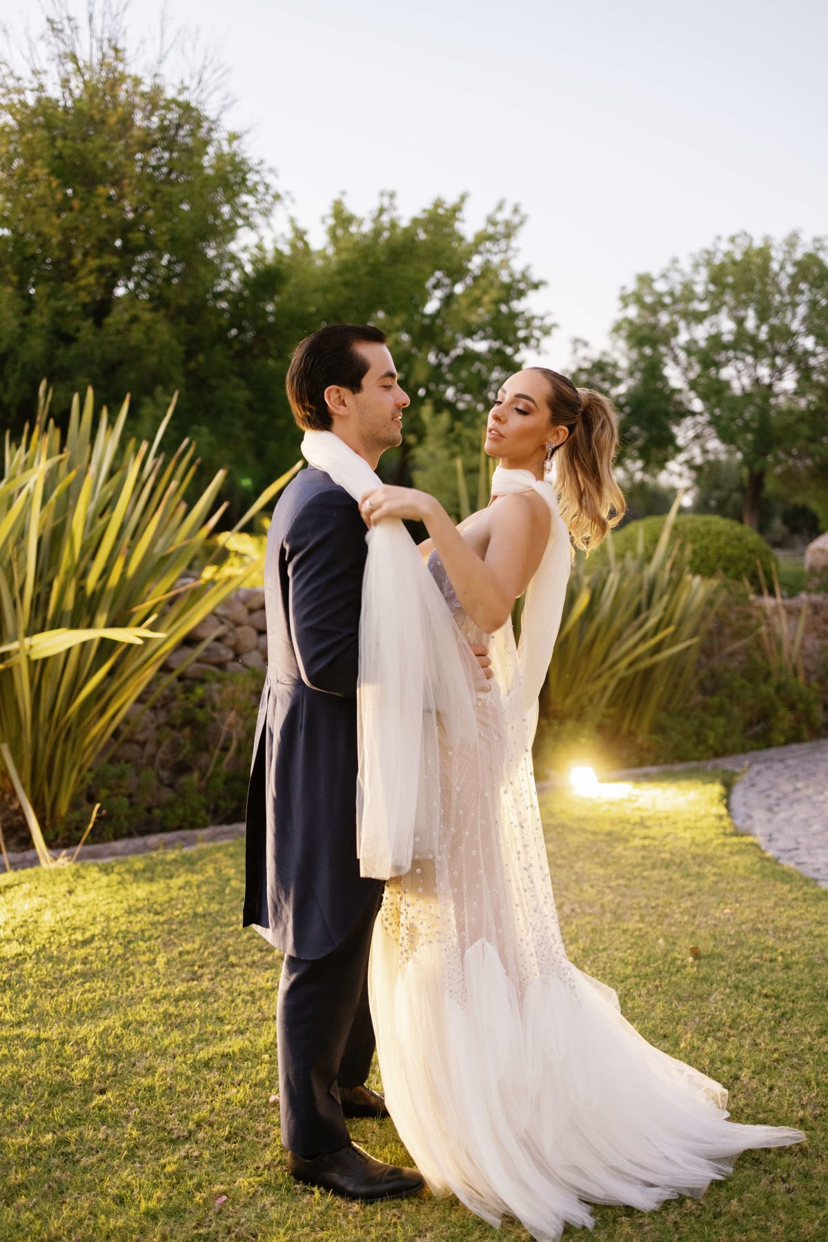 Moving candid emotional moments documented beautifully during Romina and Luis upscale wedding reception
