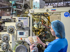 Производительность труда: в Новосибирске увеличили выпуск пластиковой упаковки