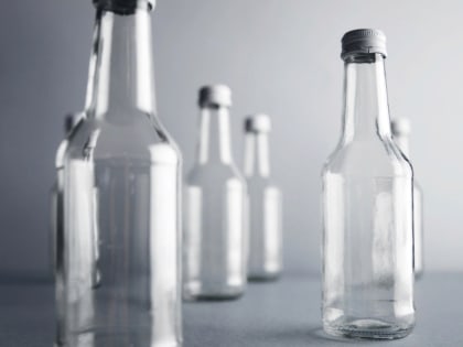 Заработать на сдаче стеклотары предлагают новосибирцам