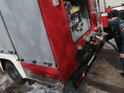 12-летняя девочка получила ожоги на пожаре в посёлке Садовом