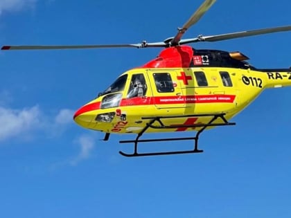 Вертолётом в Новосибирск эвакуировали 4 пострадавших в ДТП