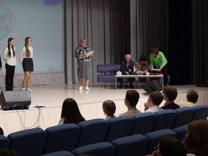 Медики трудовой доблести: школьникам рассказали о выдающихся врачах