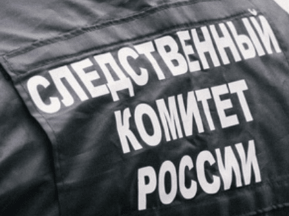 Спасённого из запертой квартиры 8-летнего мальчика забрали у матери
