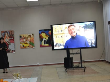 Выставка «Скорость света» открылась в Искитиме