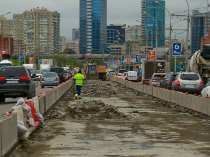 Димитровский мост сначала отремонтируют в сторону правого берега
