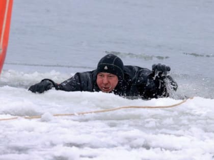 Опасная для людей снежница появилась на водоёмах Новосибирска