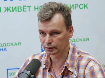 Новосибирский Левша изготовит микроминиатюру к юбилею Победы