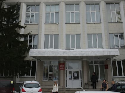 Бесхозный памятник с гербом России нашли в Первомайском районе
