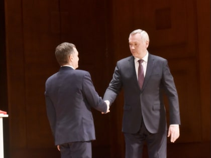 Губернатор Травников поздравил мэра Новосибирска Кудрявцева со вступлением в должность
