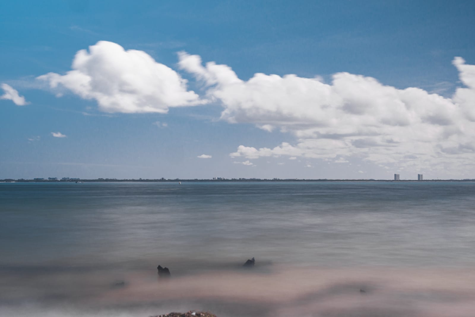 ghostly-ocean-under-cloudy-sky