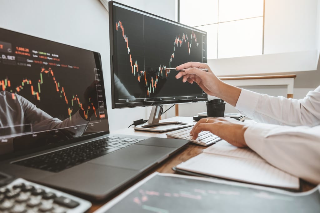 Investitore al lavoro Investitore al lavoro