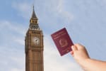 mani tiene passaporto italiano a londra