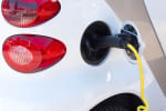 assicurazioni news costo assicurazione auto elettriche e ibride fanno risparmiare