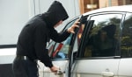 assicurazioni news furti d auto in estate come non farsi rubare la macchina