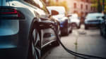 Auto elettrica in ricarica 