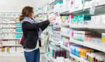 donna acquista farmaci