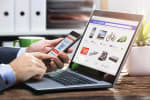persona fa shopping online