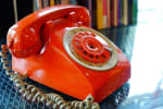 telefonia fissa gli italiani spendono 303 euro lanno per internet e voce