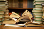 caro scuola prezzi per libri in aumento per i quaderni in calo