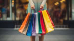 saldi estivi via alla stagione con 200 euro a famiglia di budget