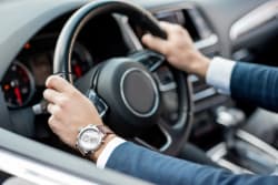 Viaggiare in auto: attenzione ai pericoli della strada e del web Viaggiare in auto: attenzione ai pericoli della strada e del web