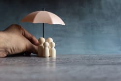 Assicurazione vita, potenziali clienti confusi e scettici Assicurazione vita, potenziali clienti confusi e scettici