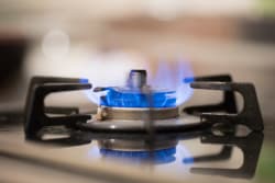 Gas indicizzato aprile 2026: offerte da 85€/mese con consumi medi intorno ai 63 smc