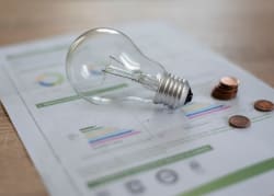 Offerte luce indicizzate a luglio 2026: le tariffe da confrontare per le utenze domestiche Offerte luce indicizzate a luglio 2026: le tariffe da confrontare per le utenze domestiche