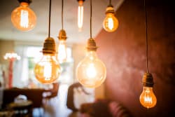 Risparmia in bolletta con le offerte luce e gas di ViviEnergia a luglio 2025 Risparmia in bolletta con le offerte luce e gas di ViviEnergia a luglio 2025