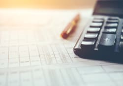 Italiani sempre più indebitati: 6.657 euro per nucleo familiare Italiani sempre più indebitati: 6.657 euro per nucleo familiare