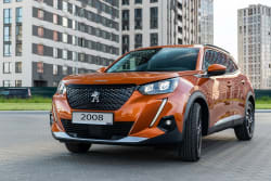 Peugeot 2008 a noleggio lungo termine a maggio 2025 Peugeot 2008 a noleggio lungo termine a maggio 2025