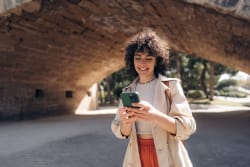 Offerte Uno Mobile in esclusiva su Facile.it: attivazione e SIM gratis grazie al codice promozionale