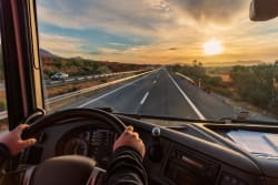 Assicurazioni autocarro online di ottobre 2025: massimali fino a 7 milioni a prezzi competitivi Assicurazioni autocarro online di ottobre 2025: massimali fino a 7 milioni a prezzi competitivi