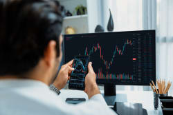 Economia italiana: PIL stabile, inflazione in calo e TAEG sui mutui in aumento