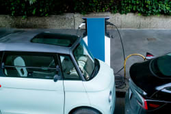 Microcar elettriche: il modo semplice e agile di muoversi in città Microcar elettriche: il modo semplice e agile di muoversi in città