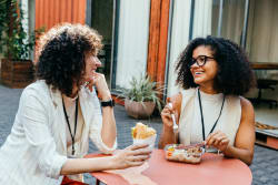 Pausa pranzo sempre più cara ma la “schiscetta” salva linea e budget Pausa pranzo sempre più cara ma la “schiscetta” salva linea e budget