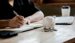 Consolidamento debiti a ottobre 2026: rate da 311,92€ per 20.000€ Consolidamento debiti a ottobre 2026: rate da 311,92€ per 20.000€