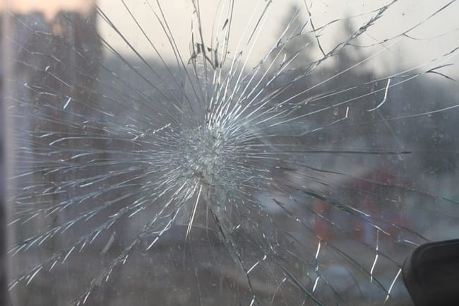 attenti alla truffa della mano insanguinata attenti alla truffa della mano insanguinata