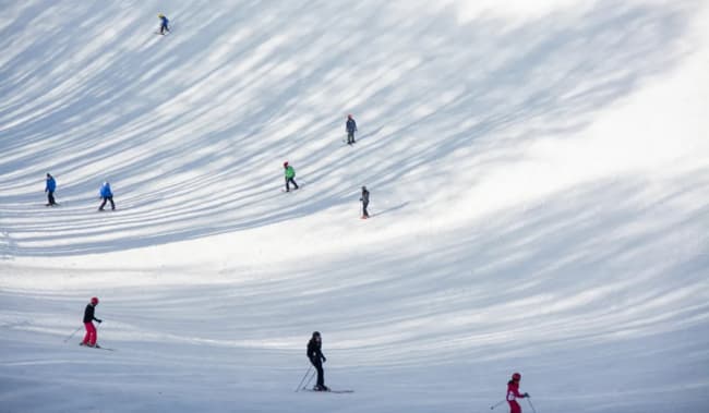 assicurazioni news vacanze alpine sulla neve dove andare a sciare senza spendere troppo