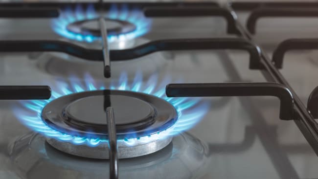 Fornello gas acceso