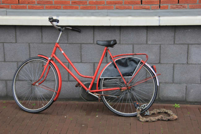 bici in italia un furto ogni 2 minuti e per proteggersi arrivano le assicurazioni bici in italia un furto ogni 2 minuti e per proteggersi arrivano le assicurazioni