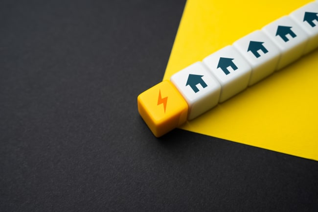 dadi con saetta energia casa dadi con saetta energia casa