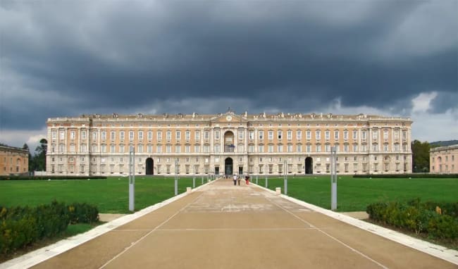news news quanto costerebbero oggi i palazzi e le ville piu iconiche di italia news news quanto costerebbero oggi i palazzi e le ville piu iconiche di italia