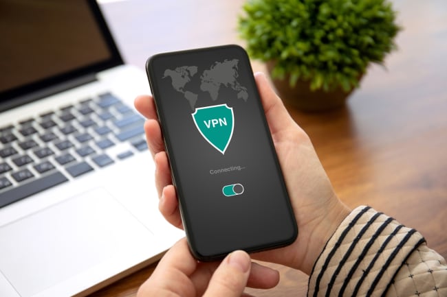 Persona che si collega alla vpn Persona che si collega alla vpn
