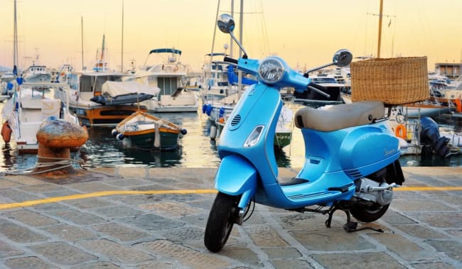 Le assicurazioni ciclomotore e scooter più convenienti del 2020 | Facile.it