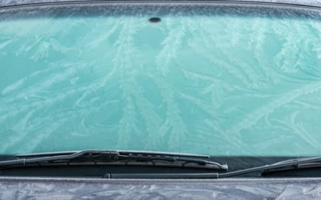 ghiaccio sul vetro ghiaccio sul vetro