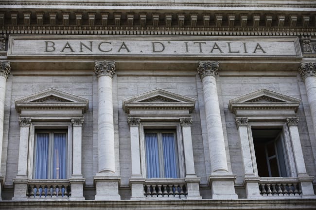 banche e stranieri il rapporto si fa sempre piu stretto banche e stranieri il rapporto si fa sempre piu stretto