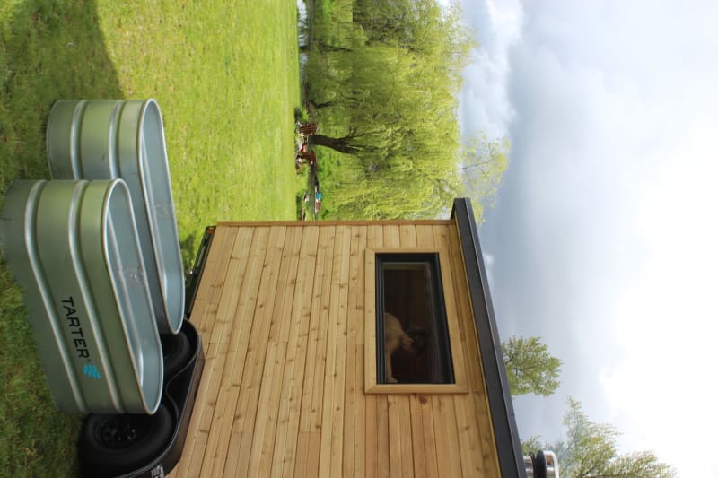 S8 Finnish Sauna - 8-10 person luxury outdoor sauna with full customization options