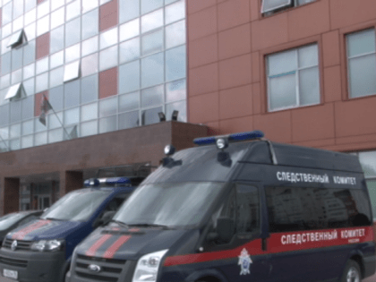 Житель города Архангельска предстанет перед судом по обвинению в убийстве одного лица и в покушении на убийство еще трех человек у ресторана в городе Архангельске
