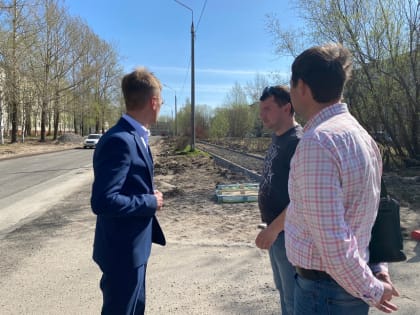 Депутаты Городского Совета посмотрели ход ремонта трех городских улиц